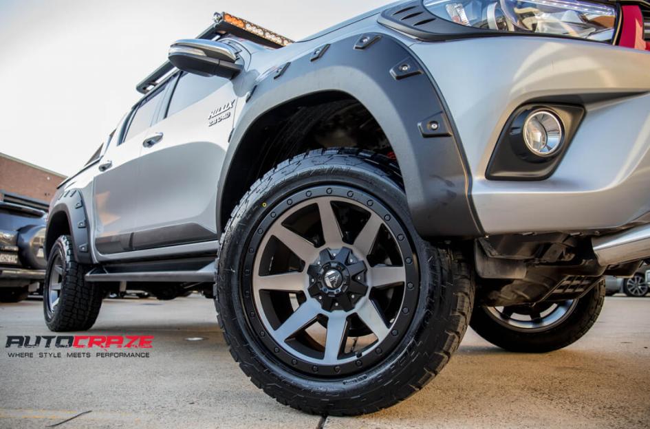 TOYOTA HILUX N80 4WD WILDCAT MATTE GUN METAL